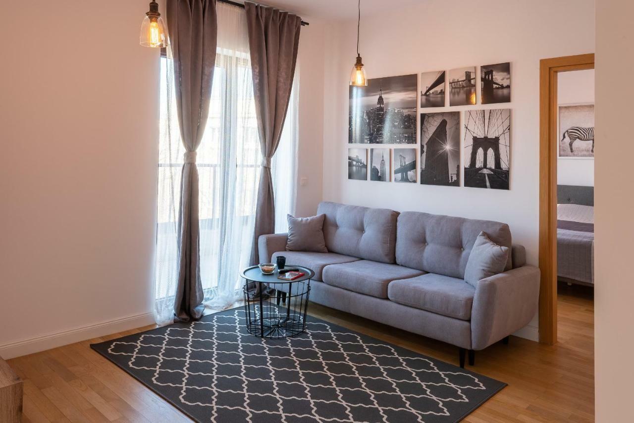 בוקרשט Central Apartment מראה חיצוני תמונה