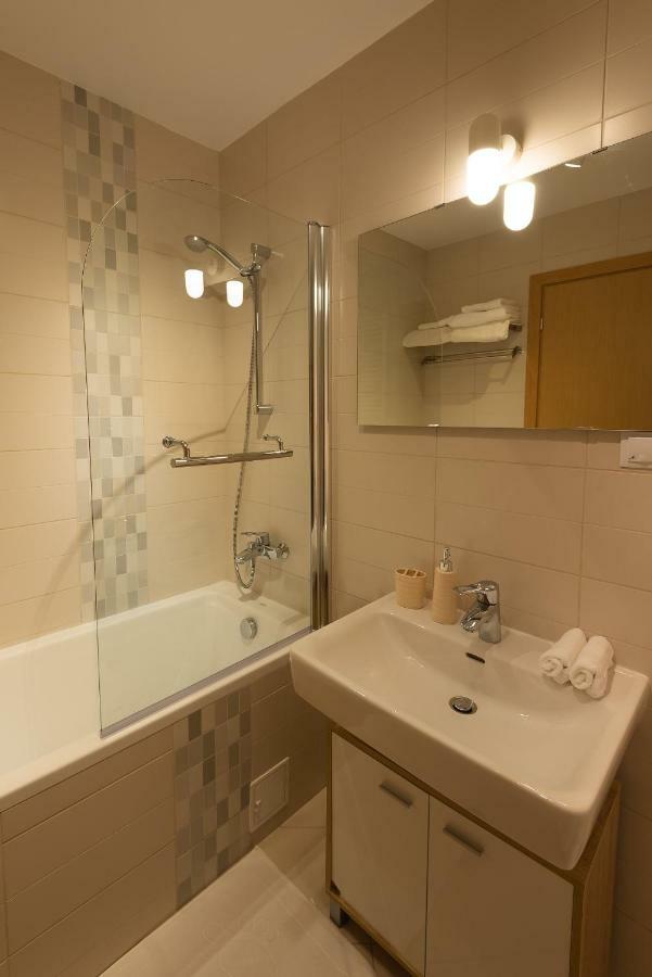 בוקרשט Central Apartment מראה חיצוני תמונה