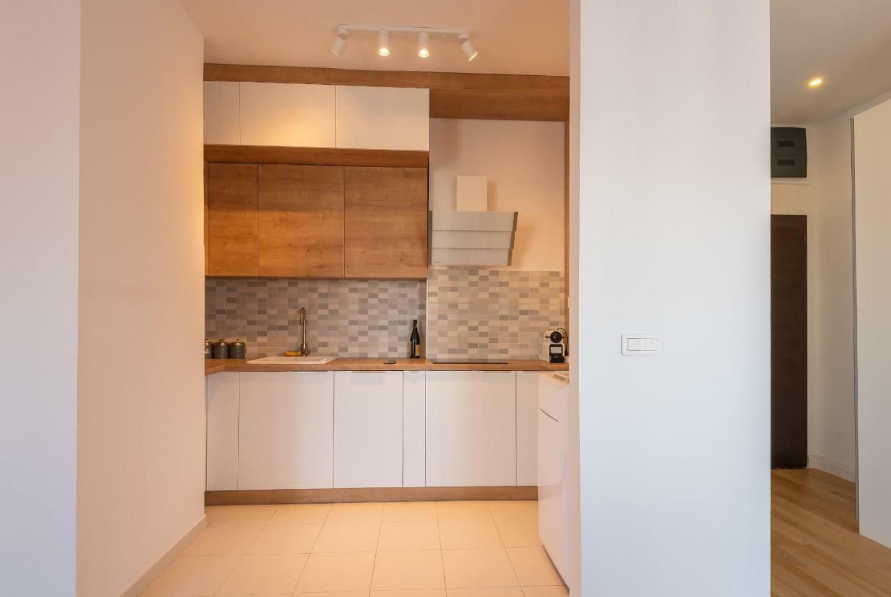 בוקרשט Central Apartment מראה חיצוני תמונה