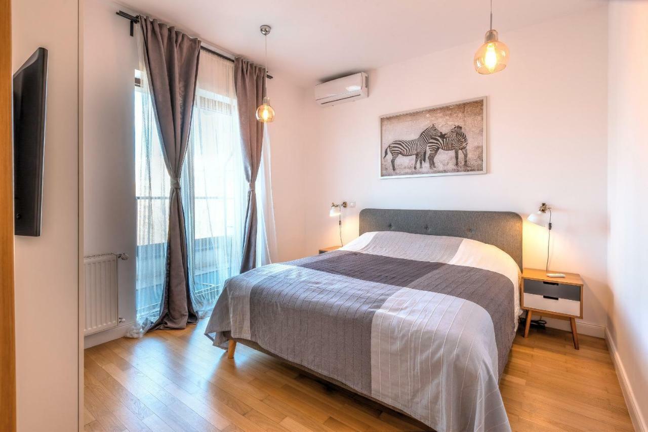 בוקרשט Central Apartment מראה חיצוני תמונה